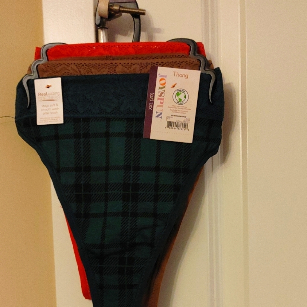 Joyspun Plaid and Solid Thong Set